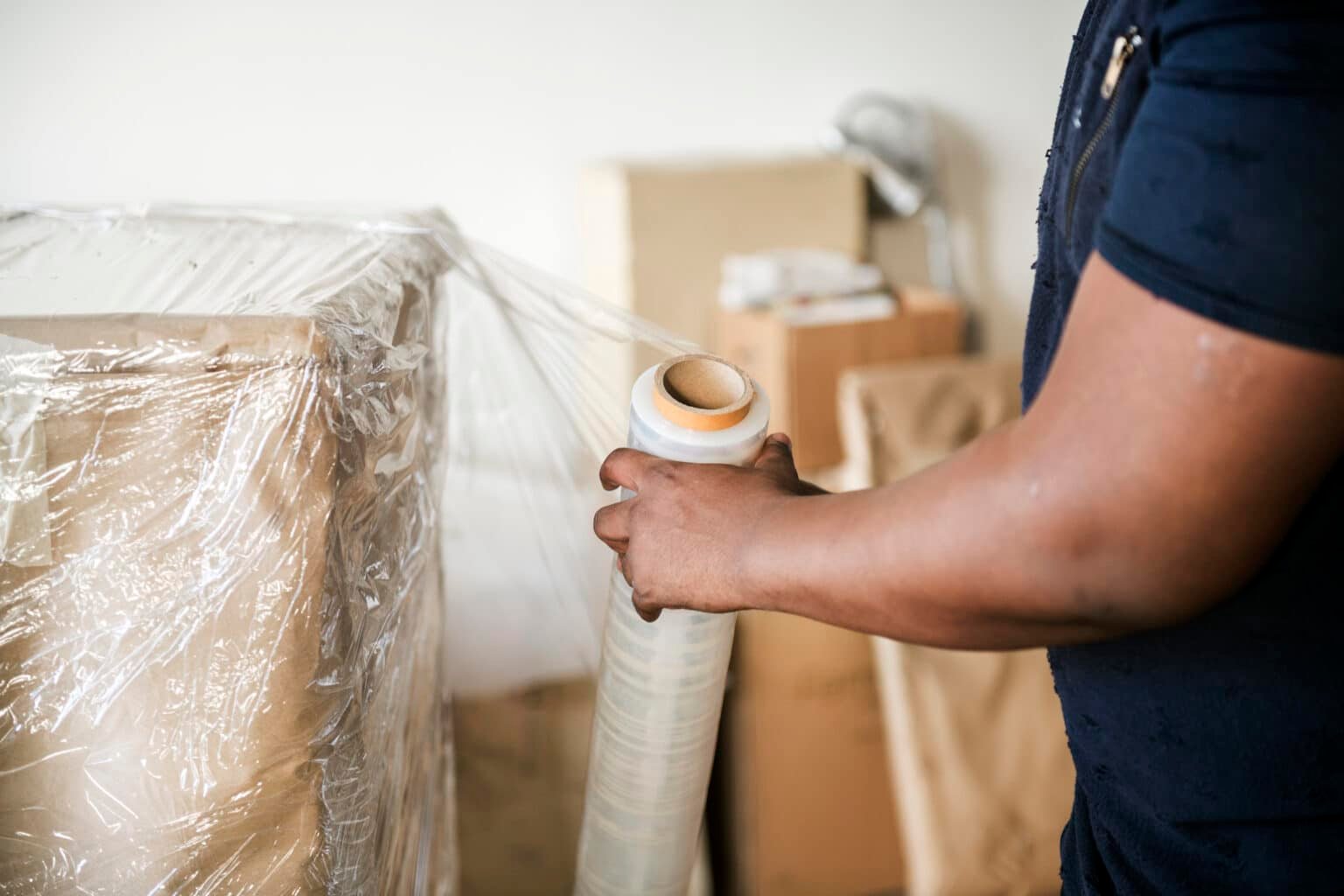 professionals packing to a same-day moving service, fast and reliable
