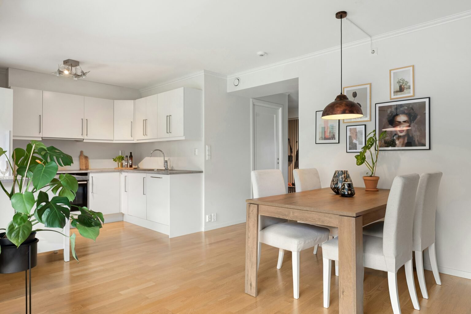 Apartment interior after a moving service done by Pro Touch Movers